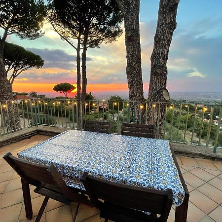 Appartamento Castelli Romani - Con Vista Su Roma Monte Porzio Catone Exteriör bild